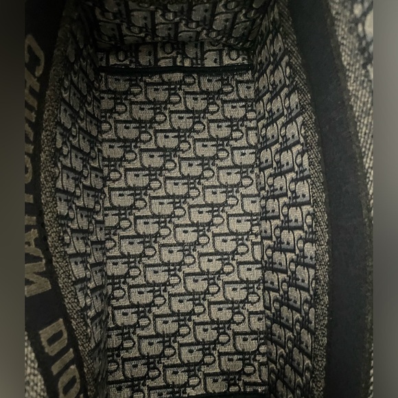 Christian Dior Book Tote Medium Size - Picture 13 of 14